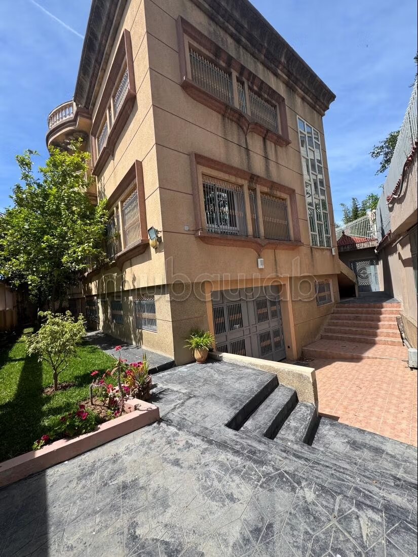 Villa 560 m² à vendre à Tanger à Tanger
