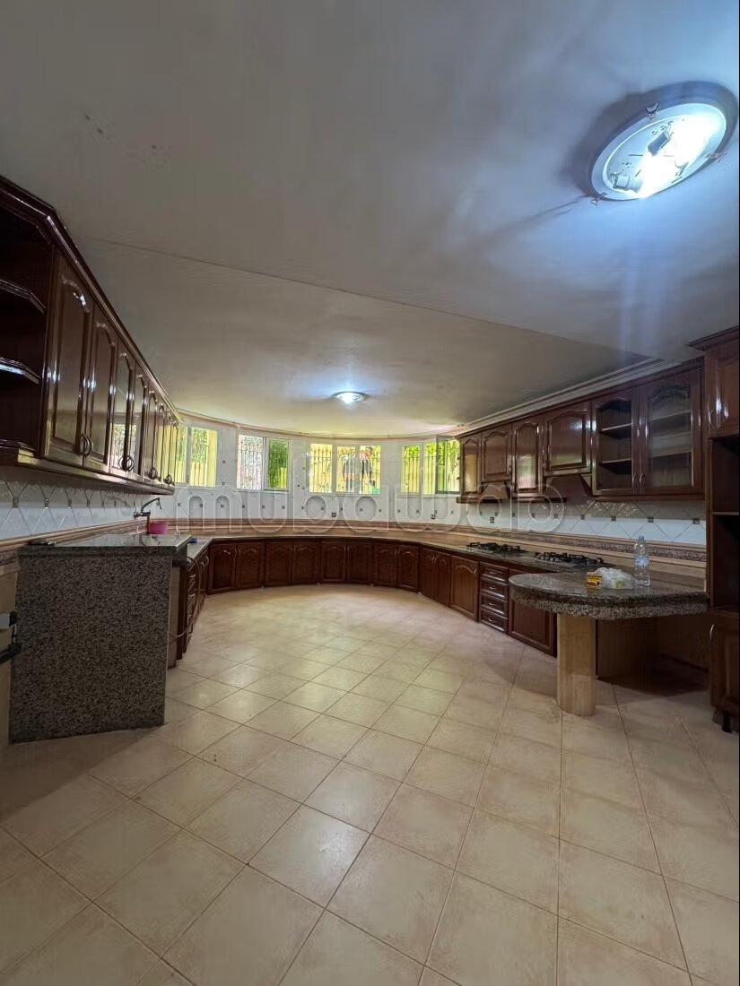 Villa 560 m² à vendre à Tanger — Photo 5
