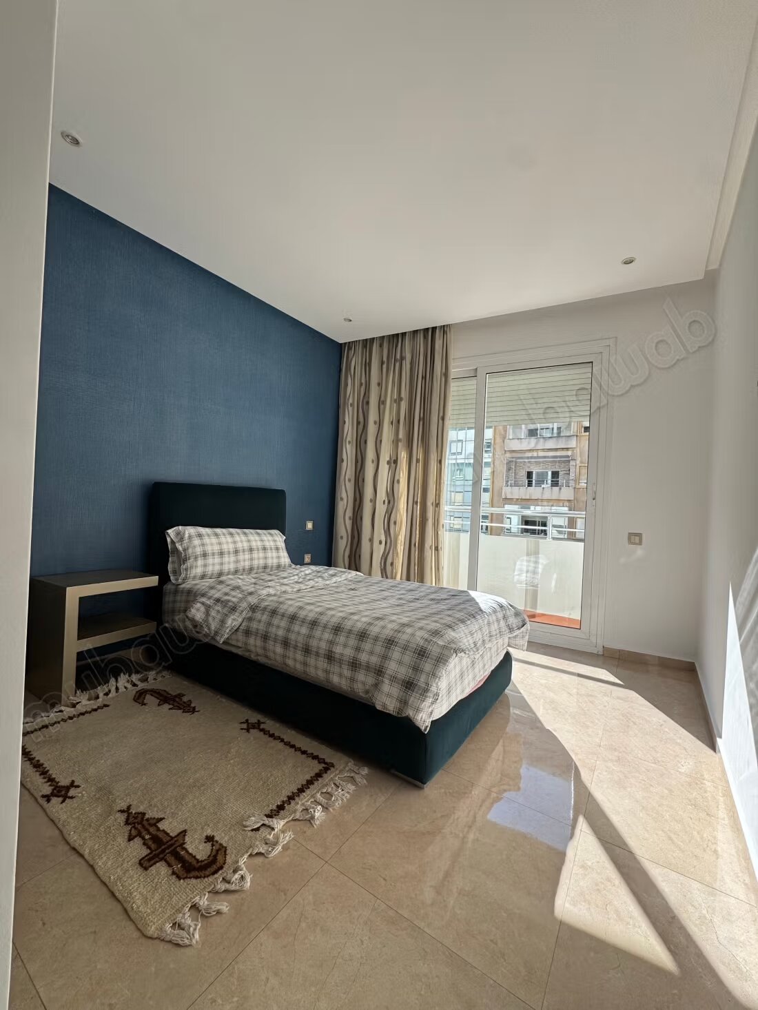 Apartment 150 m² for rent in Tanger — Photo 7