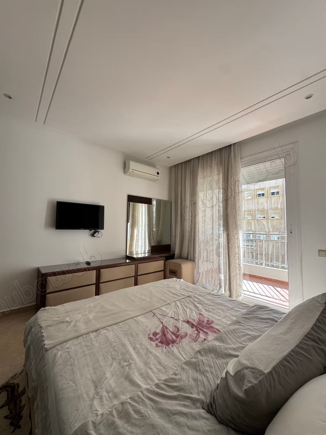 Apartment 150 m² for rent in Tanger — Photo 9