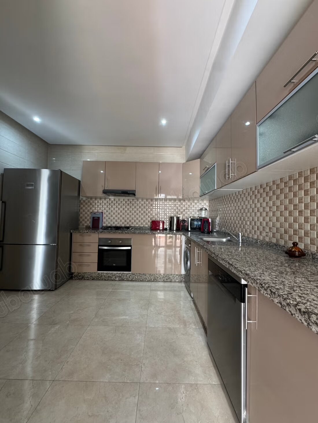 Apartment 150 m² for rent in Tanger — Photo 13