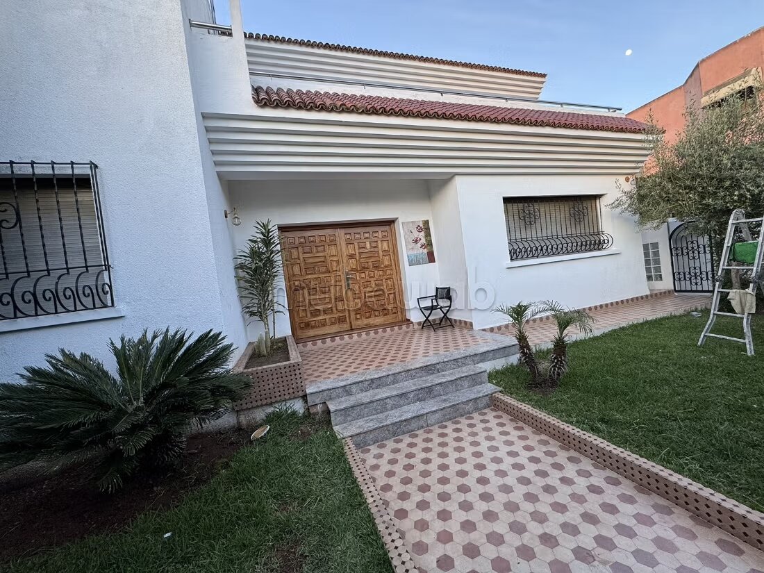 Villa italienne 4 chambres à vendre à Rabat à Rabat