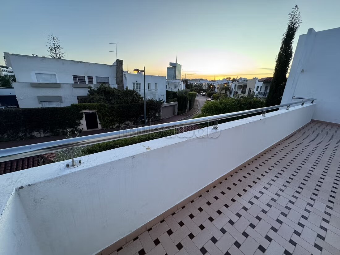 Italian-style Villa 4 Bedrooms for Sale in Rabat — Photo 8