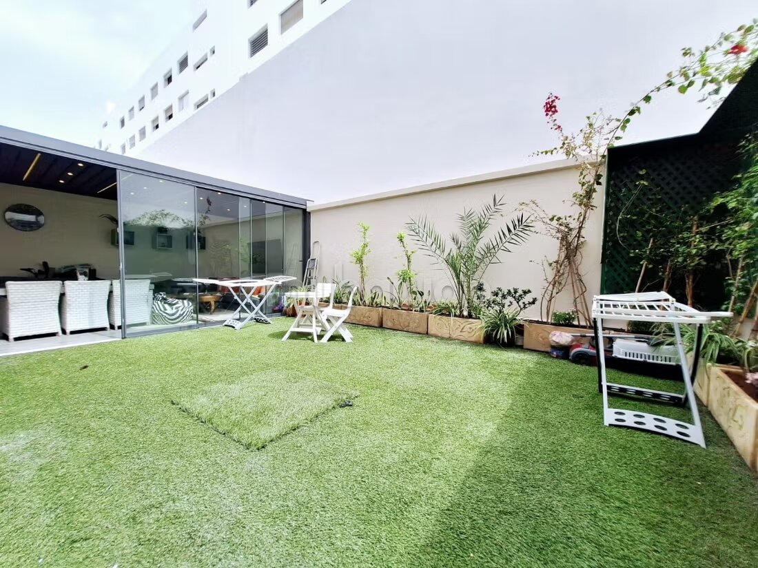 Vente bel appartement rénové avec grande Terrasse