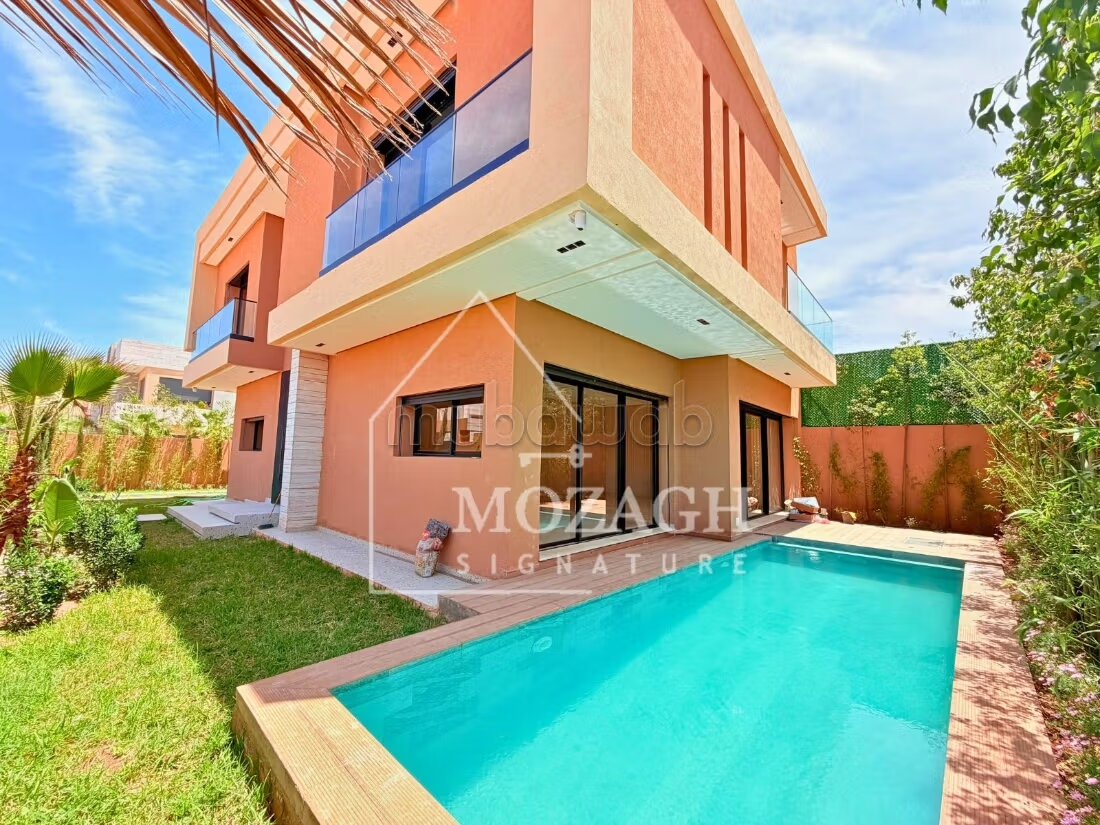 Belle villa avec piscine privée à Targa