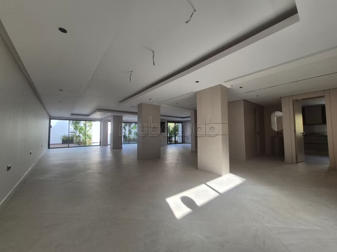 Loue Villa neuve entièrement rénovée