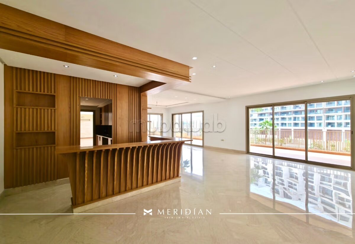 Appartement 338 m² Neuf, Terrasse Panoramique.
CFC