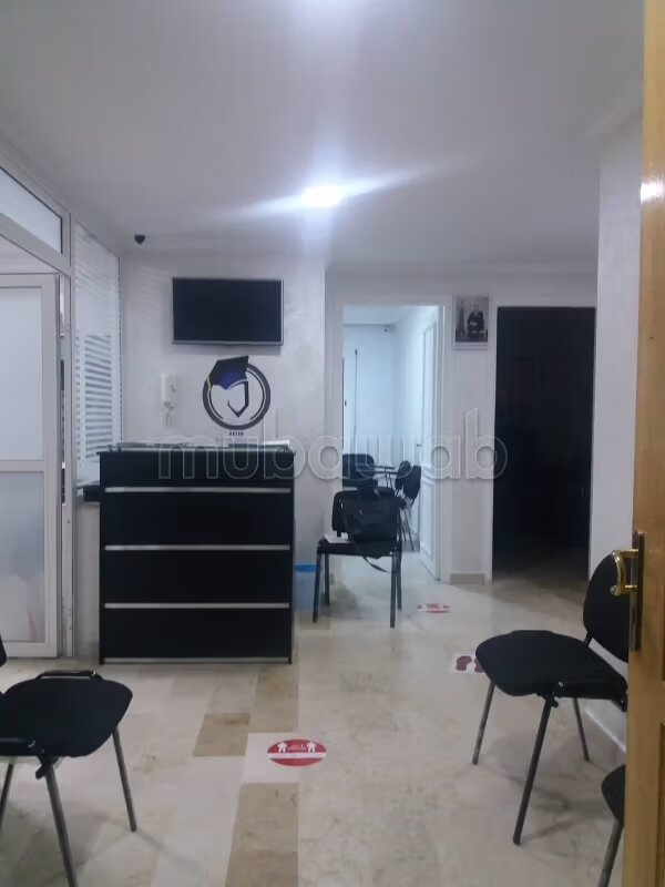 Bureau 28 m² à vendre à Casablanca (Ain Diab extension) — Photo 4