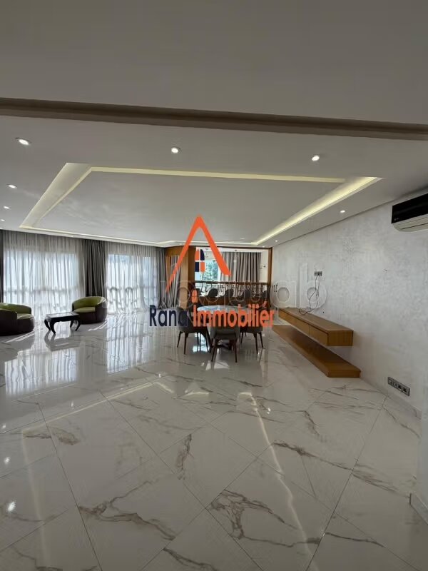 Apartment 4 bedrooms for rent in الرباط — Photo 11
