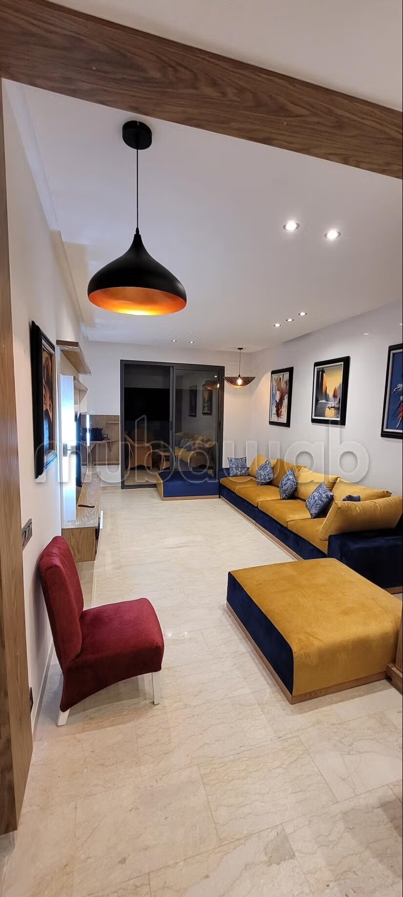 Appartement entièrement meublé à louer longue durée