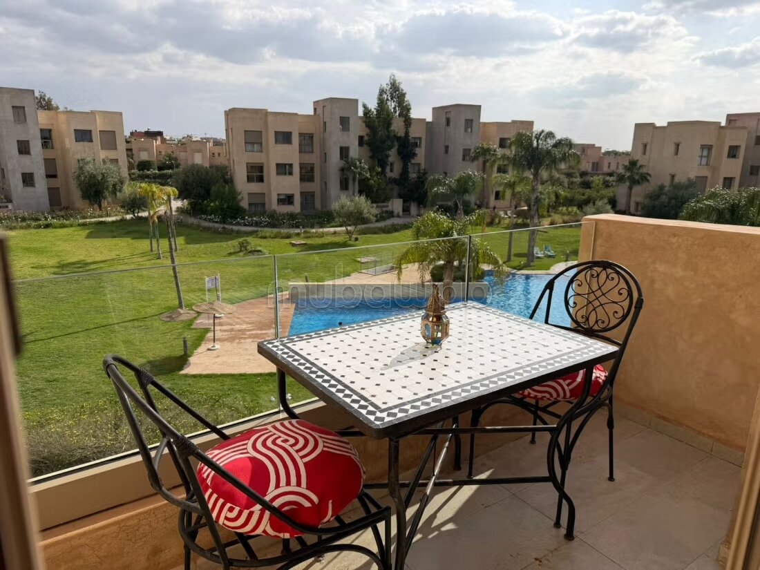 Appartement de trois chambres a Louer