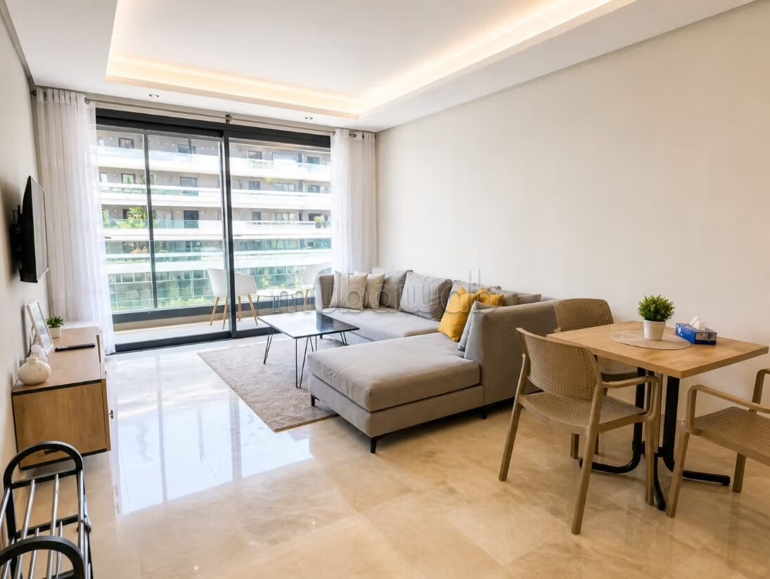 Studio neuf meublé terrasse Piscine CFC premium