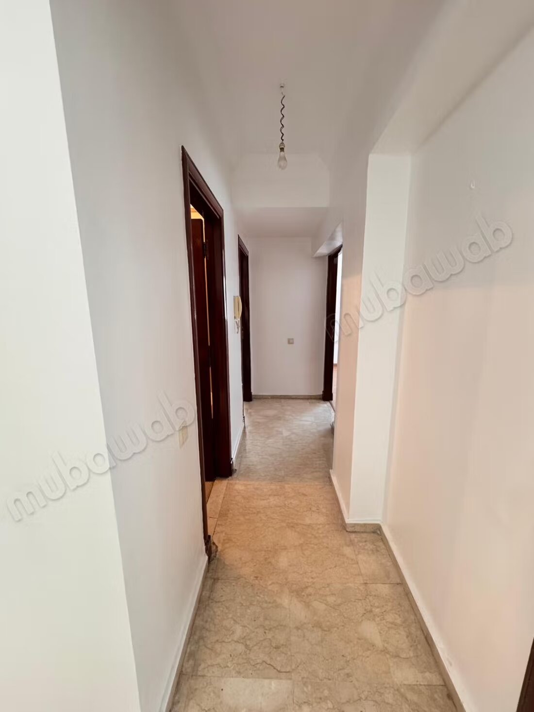 شقة 2 غرف نوم للإيجار في الدار البيضاء — Photo 8