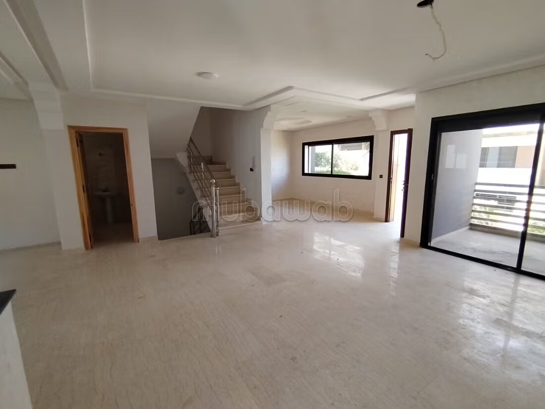 Superbe triplex à vendre à Harhoura Val d’Or