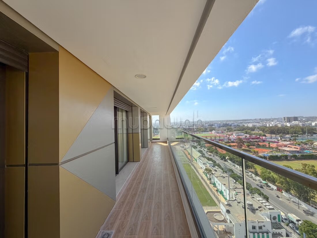Penthouse 226 m² for rent in Casablanca — Photo 10