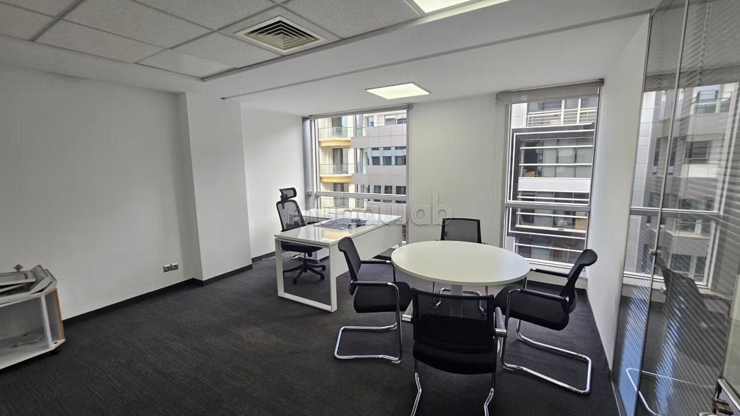 Beau plateau bureau 125 m2 à Palmier
