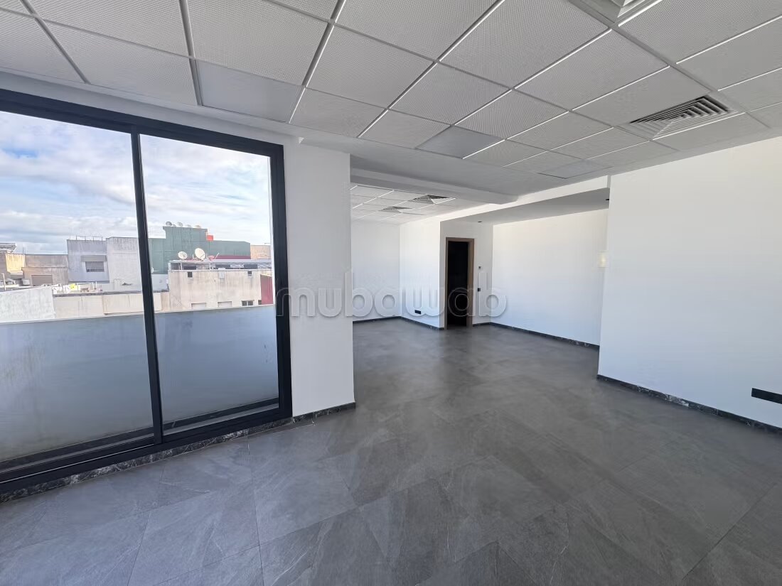 Bureau 51 m² à louer à Sidi Maarouf, Casablanca — Photo 3