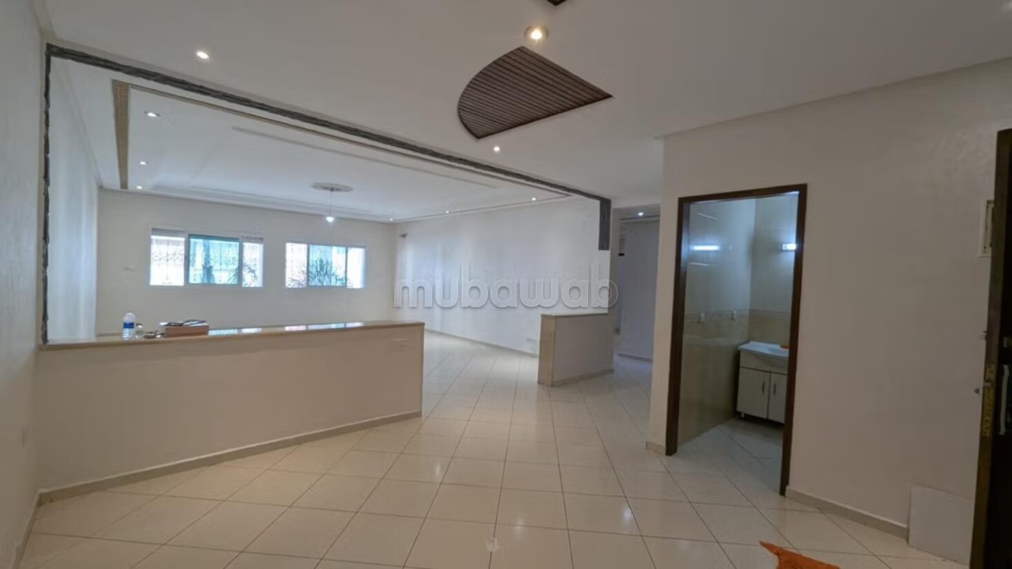 Superbe appartement à vendre en Centre. 
9 pièces confortabl...