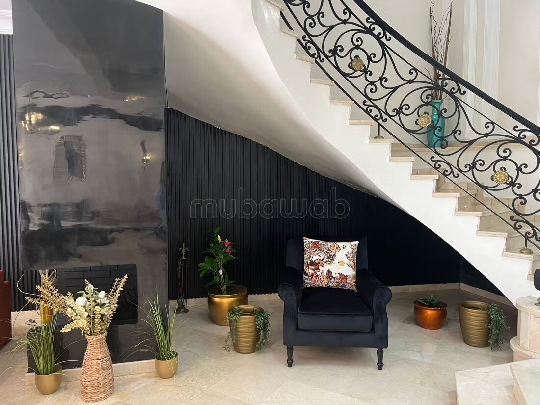 فيلا 350 م² للإيجار في الدار البيضاء – عين دياب إكستينشن — Photo 12