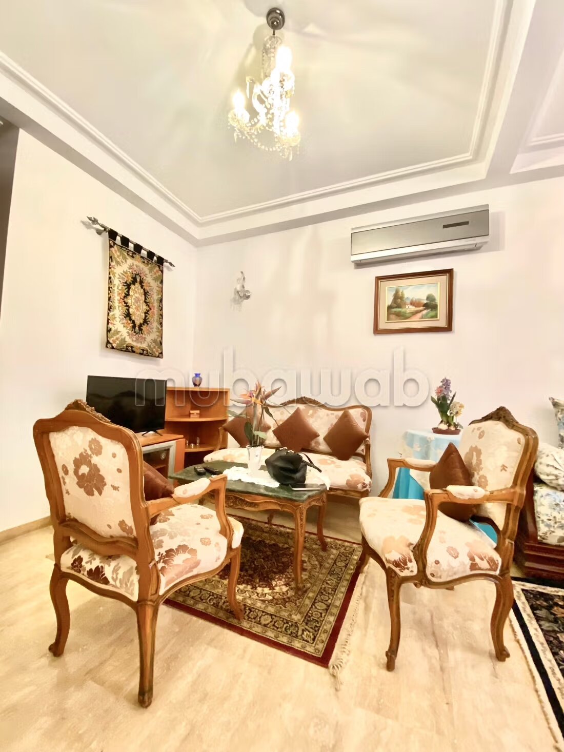 Bel appartement en location à Quartier Administratif. 
2 cha...