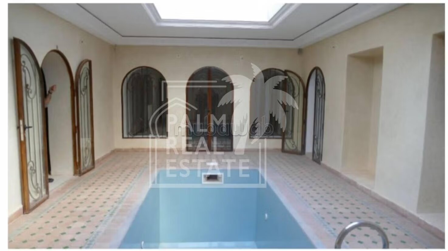 Villa 700 m² à vendre à Marrakech — Photo 3