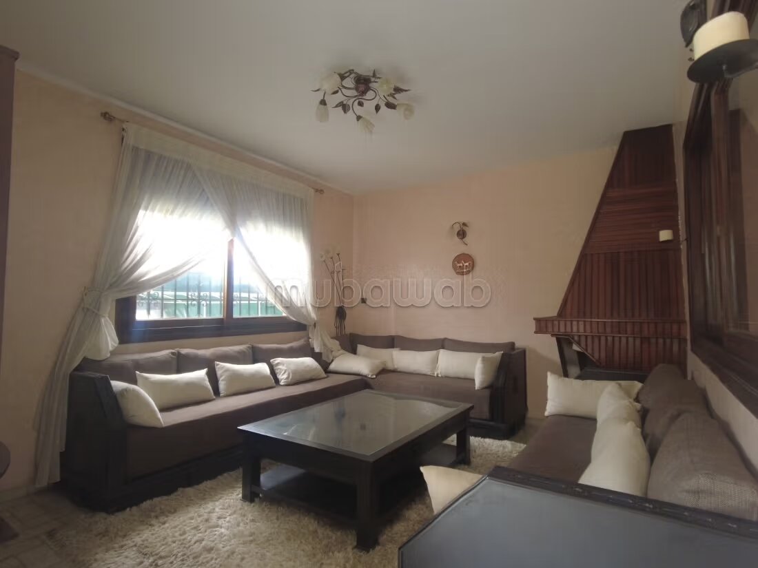 فيلا 412 متر² للإيجار في الرباط (حَي رياد) — Photo 4