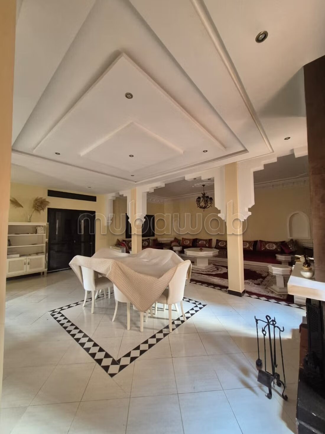 Bel appartement à vendre à Hay Targa. 6 grandes pièces. Bien...