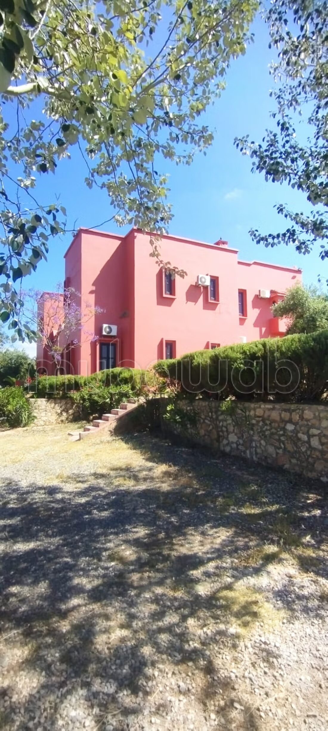 Somptueuse villa à vendre à Route Amizmiz. 6 chambres. Bien...