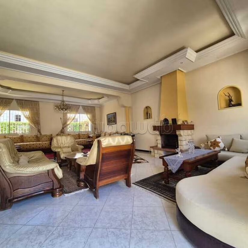 Villa à Vendre de 229.0 m² à Dar Bouazza,
Tamaris1