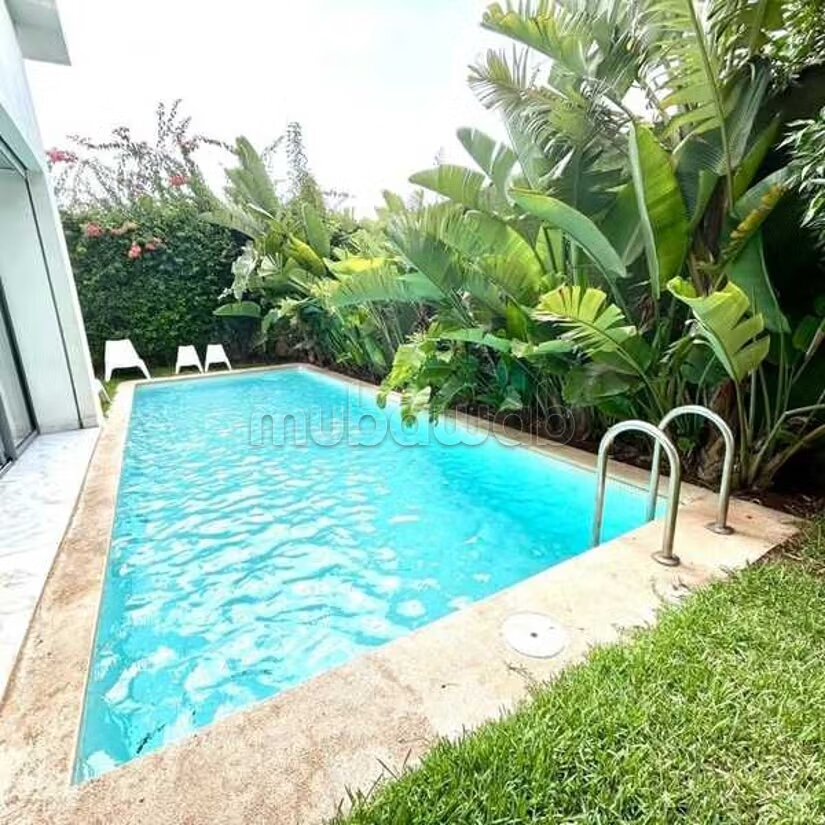 Villa à Vendre de 305.0 m² à Dar Bouazza,
Tamaris1