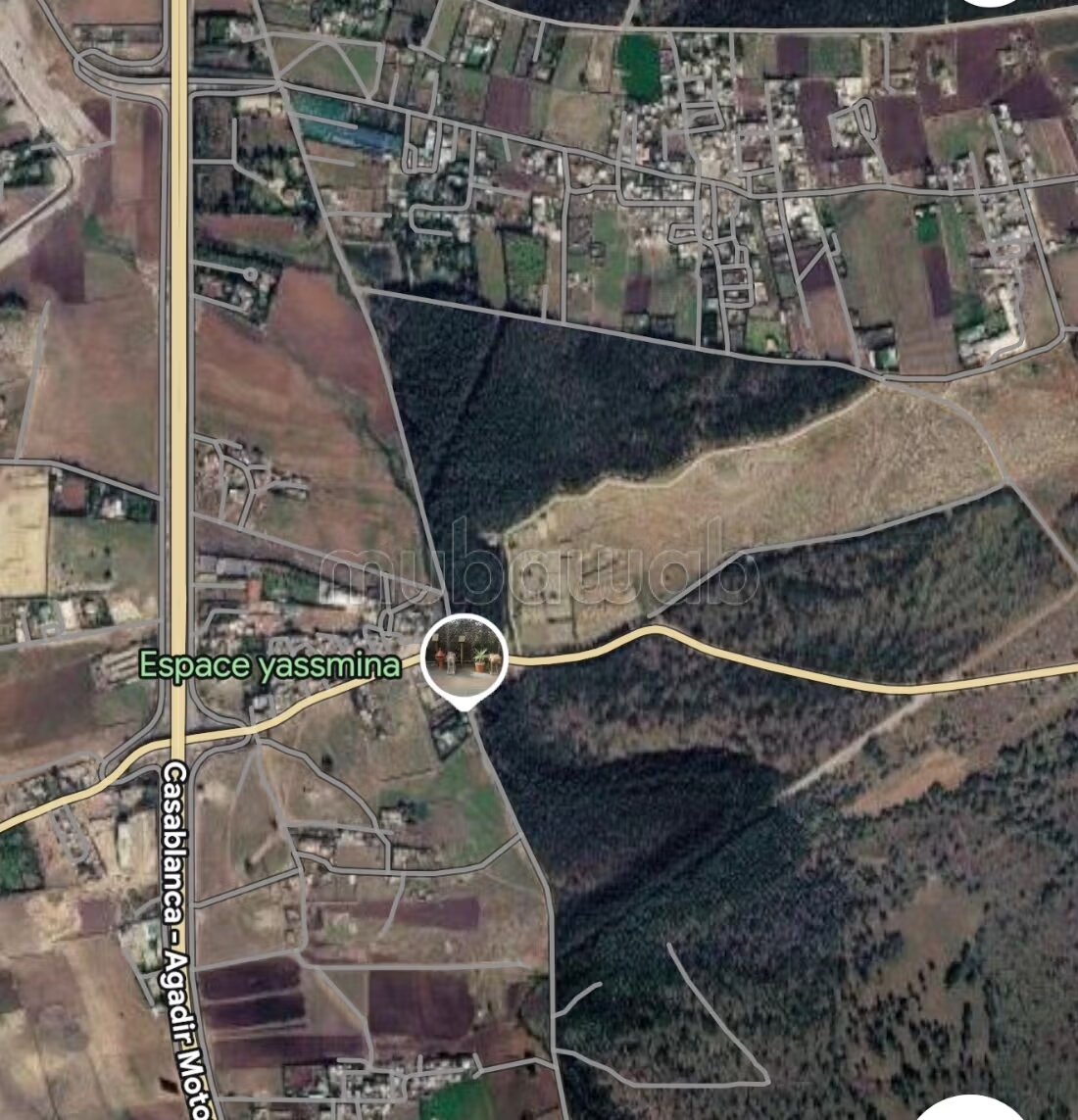 Terrain Titré  ***-****** m2 
Bouskoura 
Façade Route