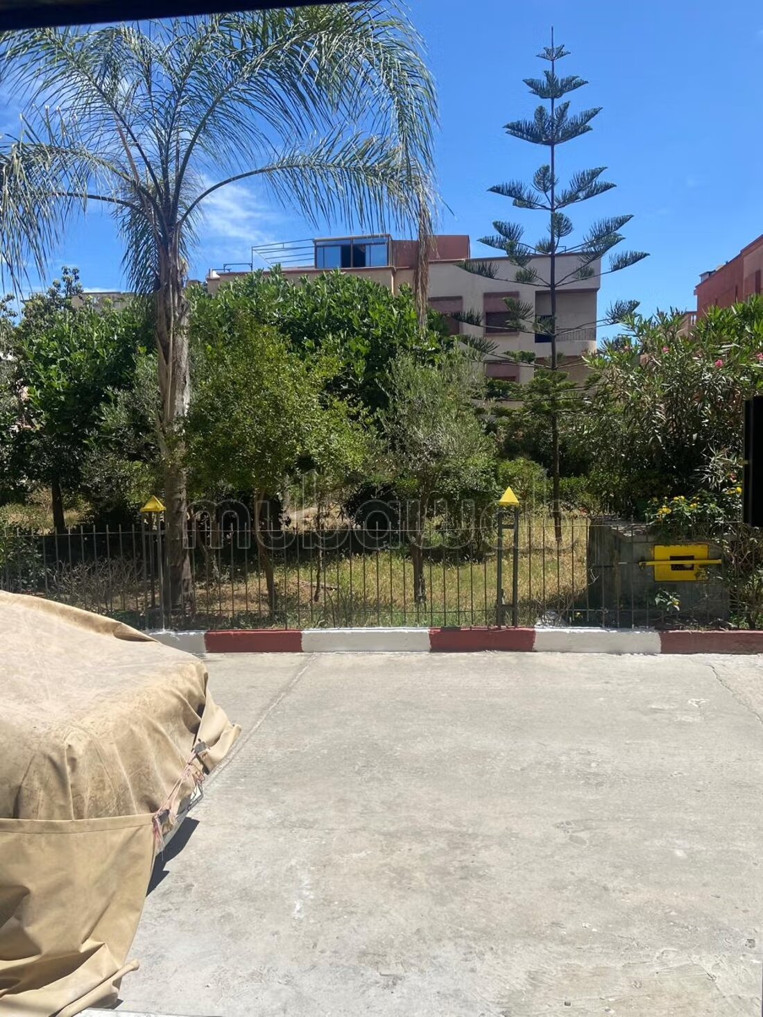Vente maison à Sidi Hajji. 
Surface totale 80 m²