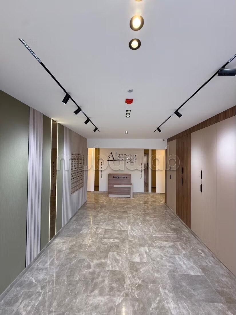 À LOUER à Almaz – Plateau bureau de 50 m² neuf – Quartier re...