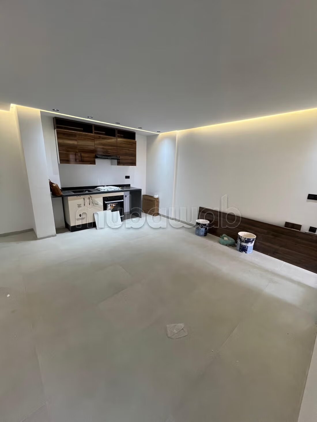 Superbe studio à vendre au quartier Victor Hugo. 2 pièces. A...