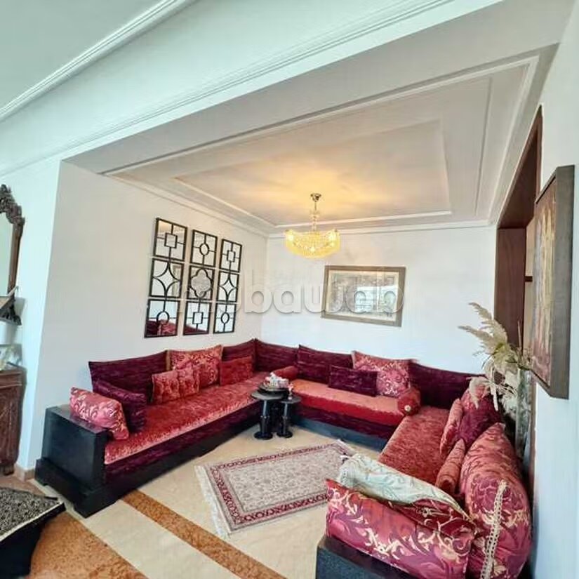 Appartement à Vendre de 215.0 m² à Casablanca, Maarif Extens...