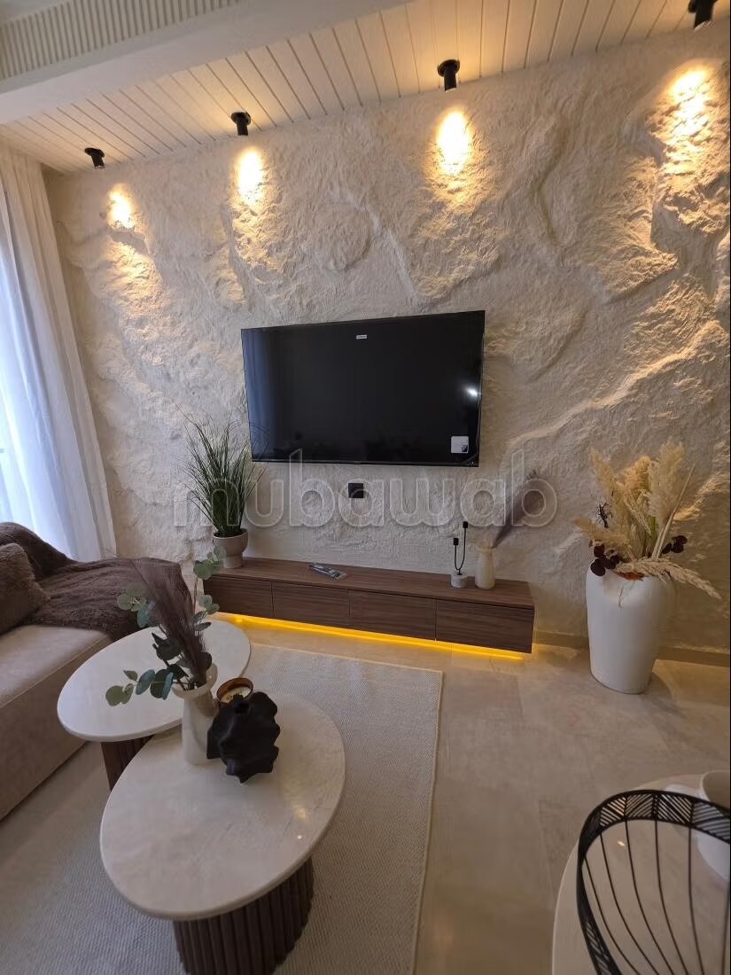STUDIO à louer à Oasis. Surface de 44 m². Meublé