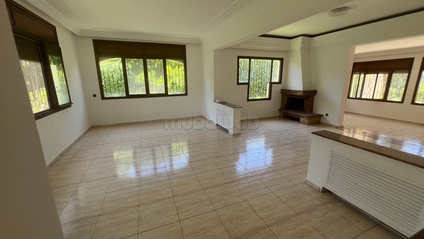 Villa 800 m² à louer à الرباط — Photo 3