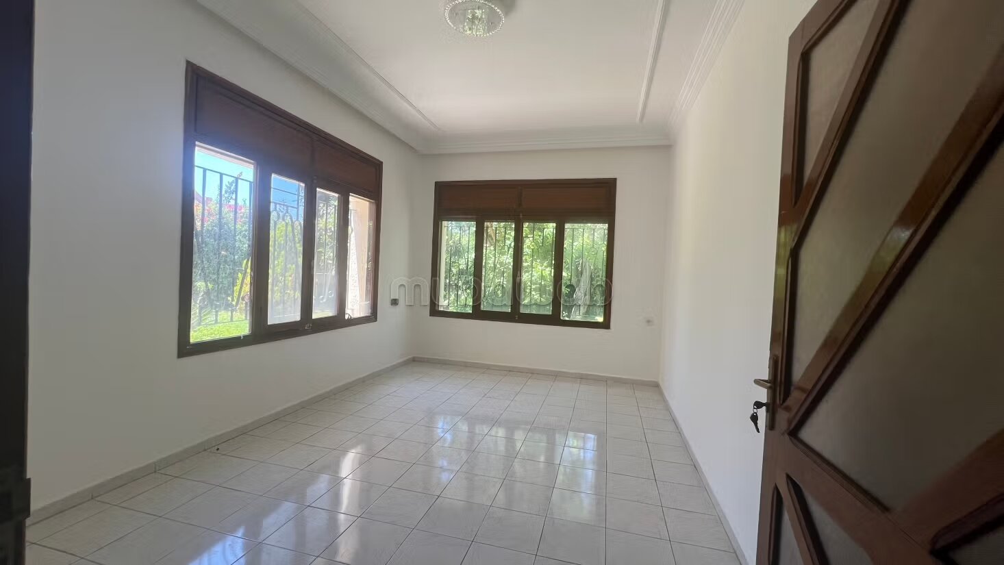 Villa 800 m² à louer à الرباط — Photo 6
