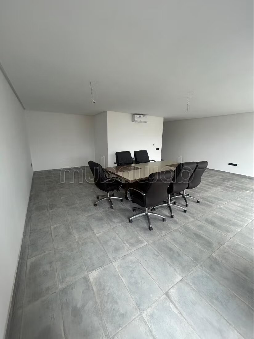 47 m² Office for Sale in Casablanca, Hay Hassani — Photo 6