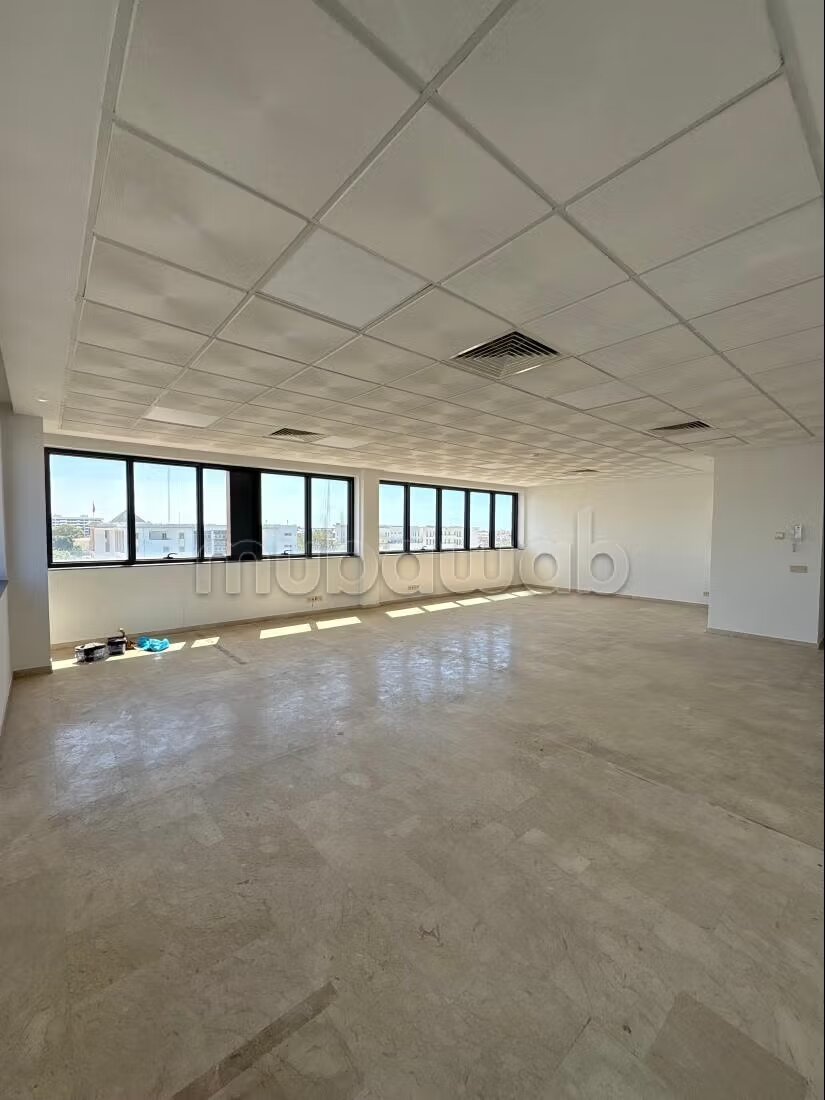 Bureau 73 m² à louer à Témara — Photo 3