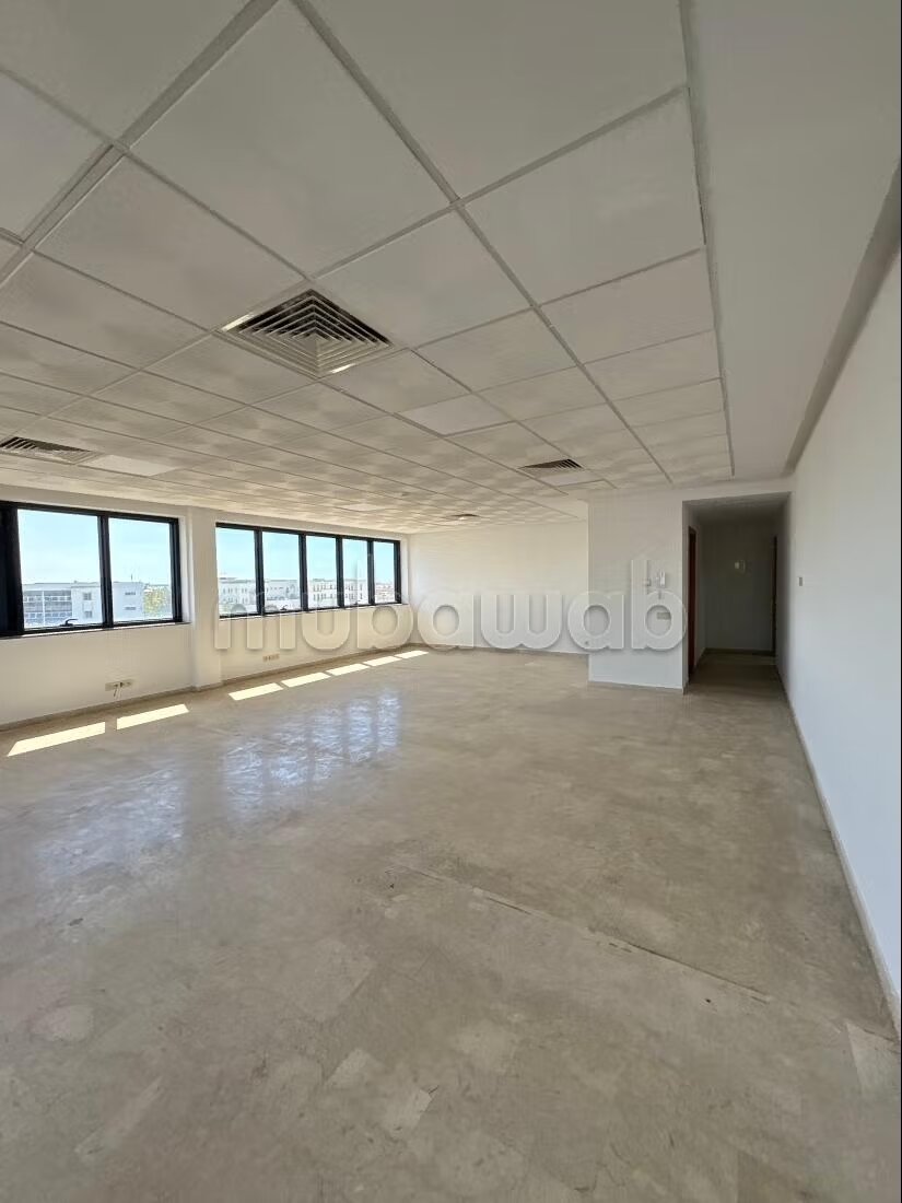 Bureau 73 m² à louer à Témara — Photo 4