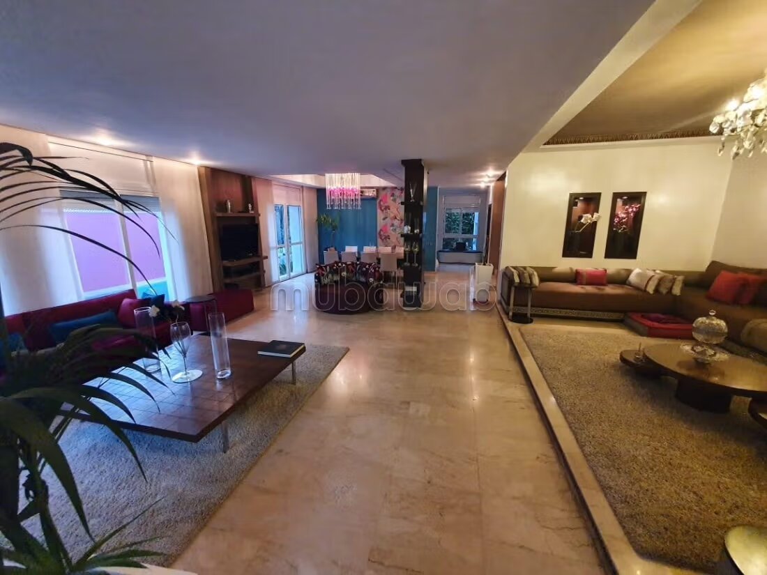 Villa 550 m² for rent in Casablanca – Oasis — Photo 5