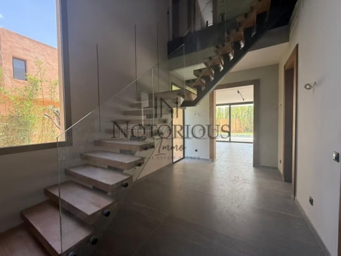 فيلا 740 متر مربع للبيع في مراكش — Photo 7