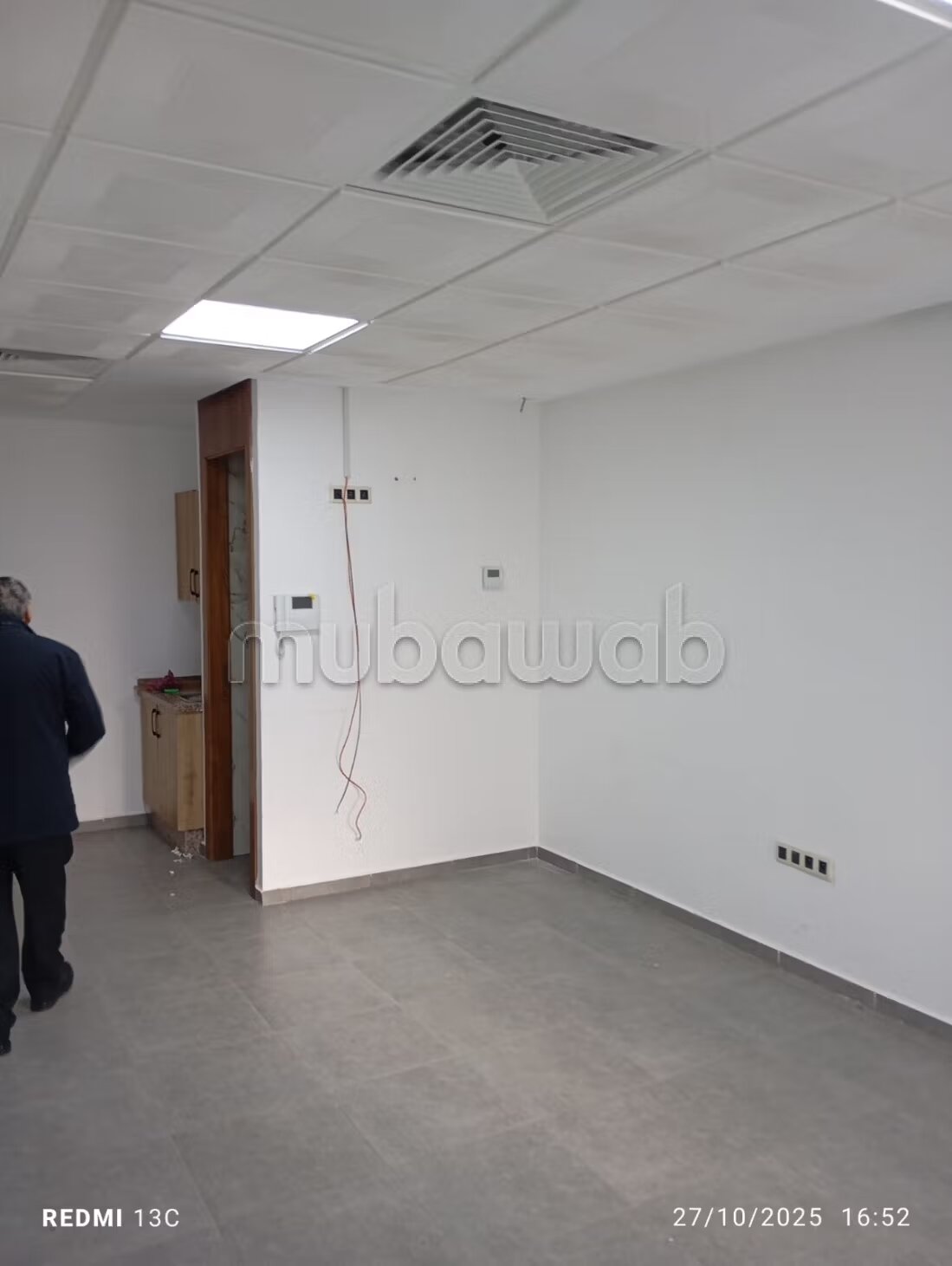 Office 45 m² for Sale in Casablanca — Photo 7