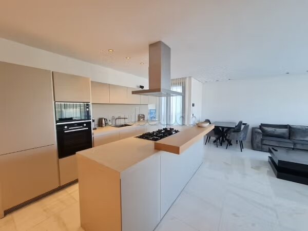 Apartment 130 m² for rent in Tanger — Photo 30