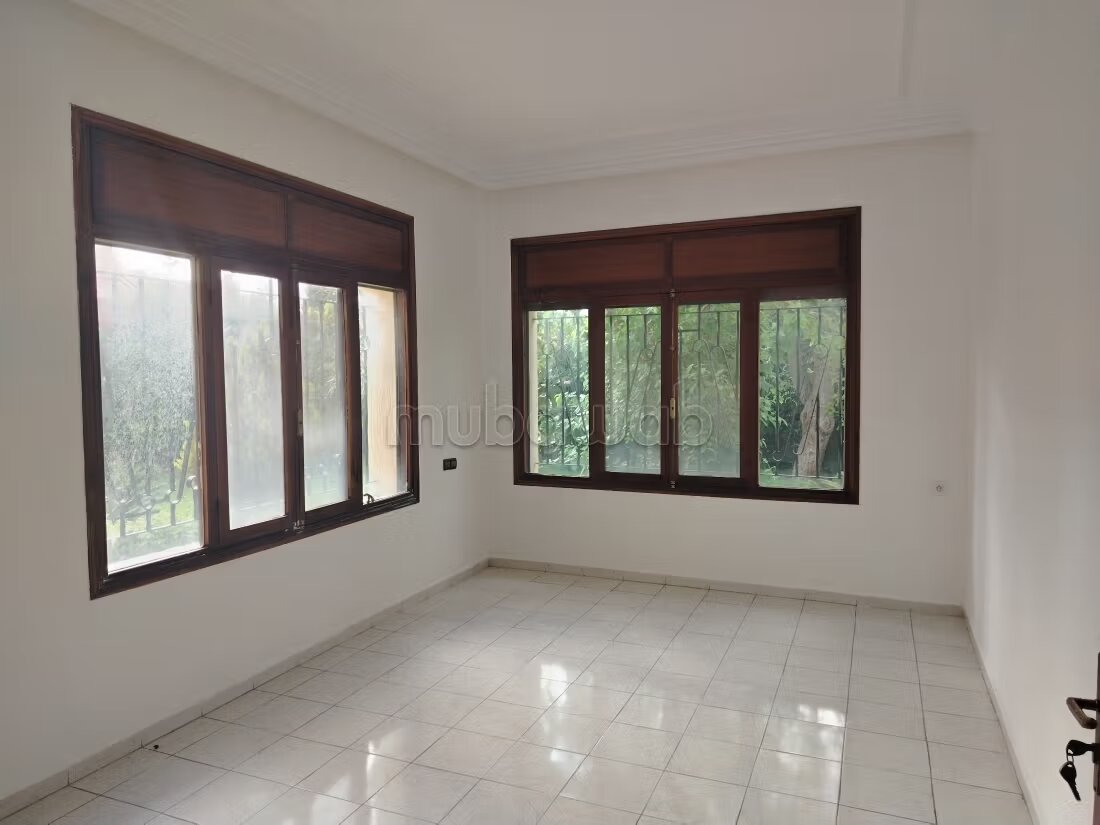 Villa 900 m² for rent in Hay Riad Rabat — Photo 16