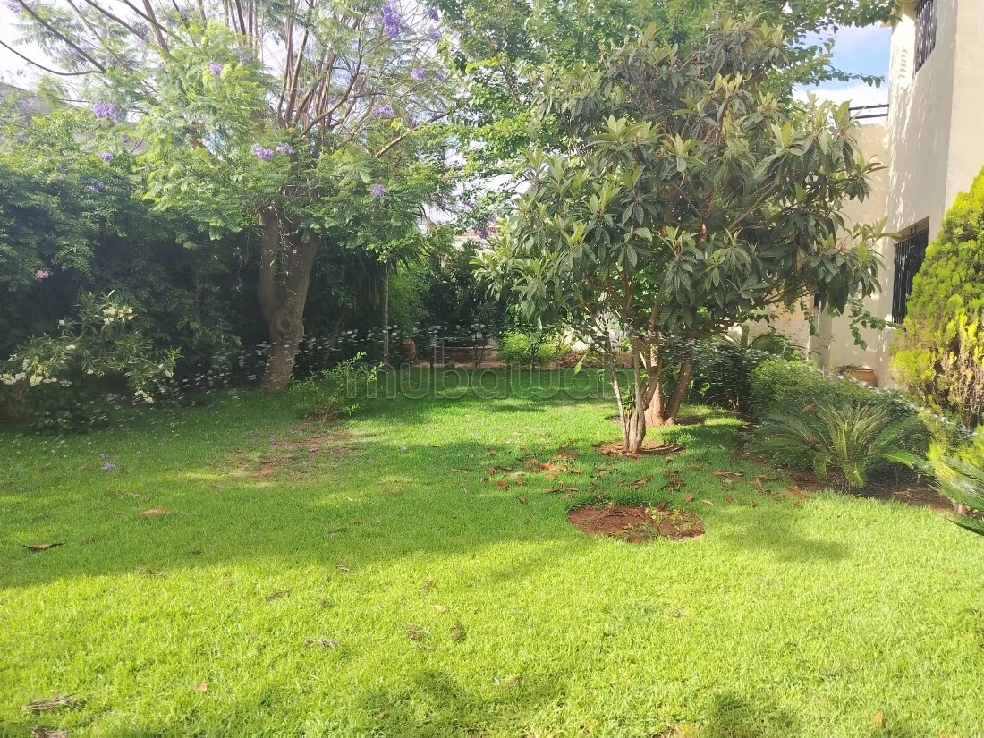 Villa 900 m² for rent in Hay Riad Rabat — Photo 22