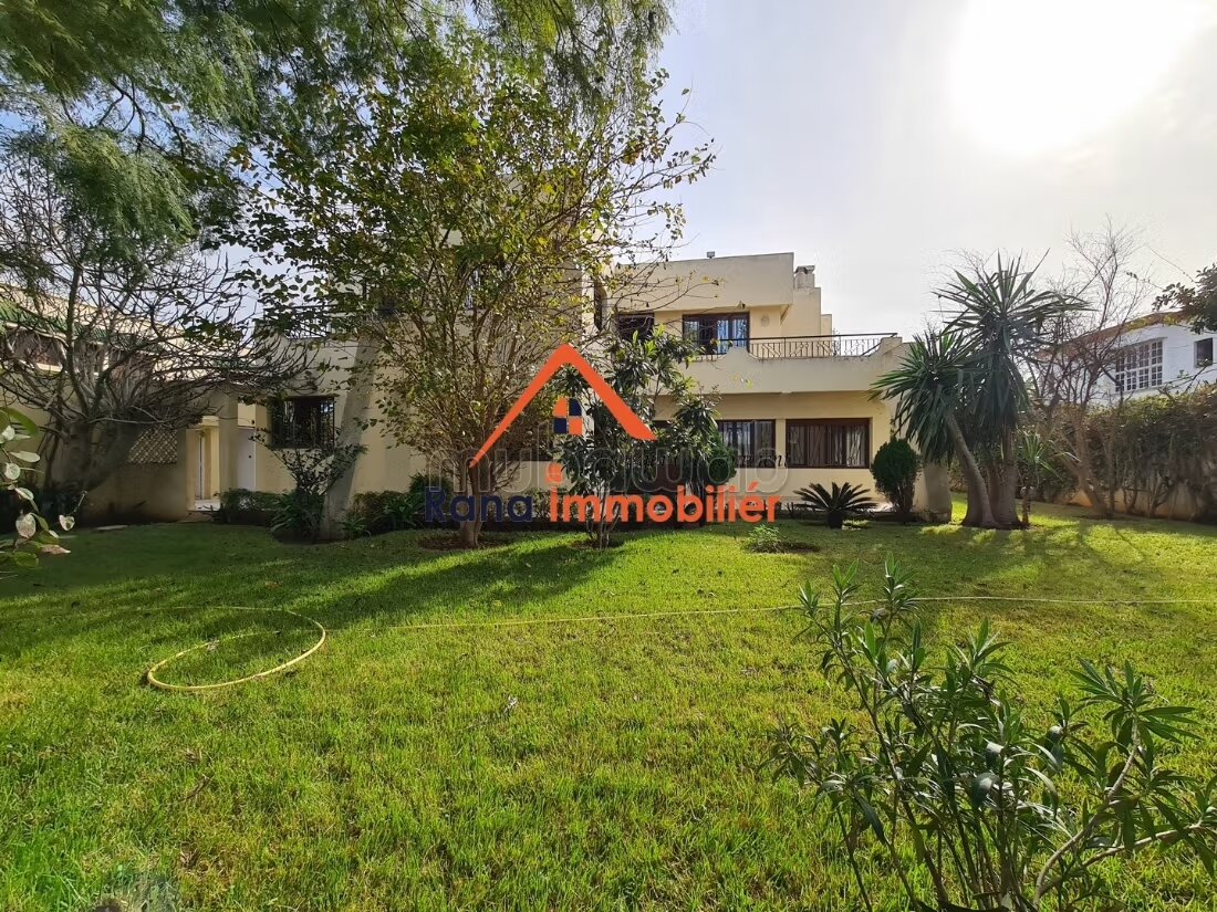 Villa 1000 m² for Rent in Rabat — Photo 4
