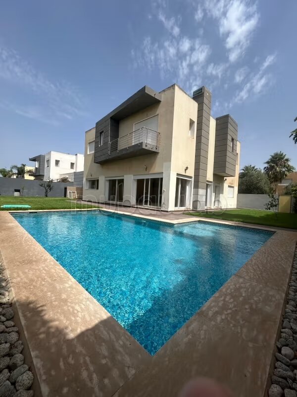 Villa 225 m² for sale in Casablanca — Photo 15