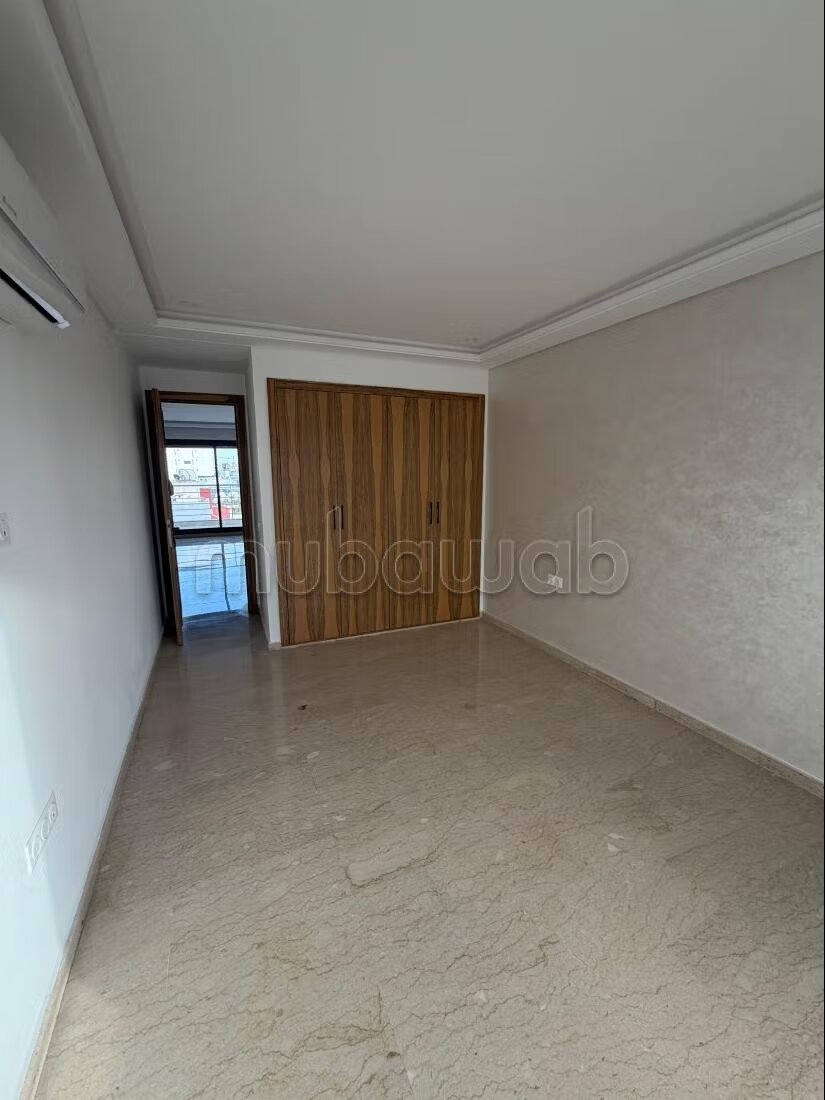 Premium Studio 78 m² for Sale in الدار البيضاء — Photo 7